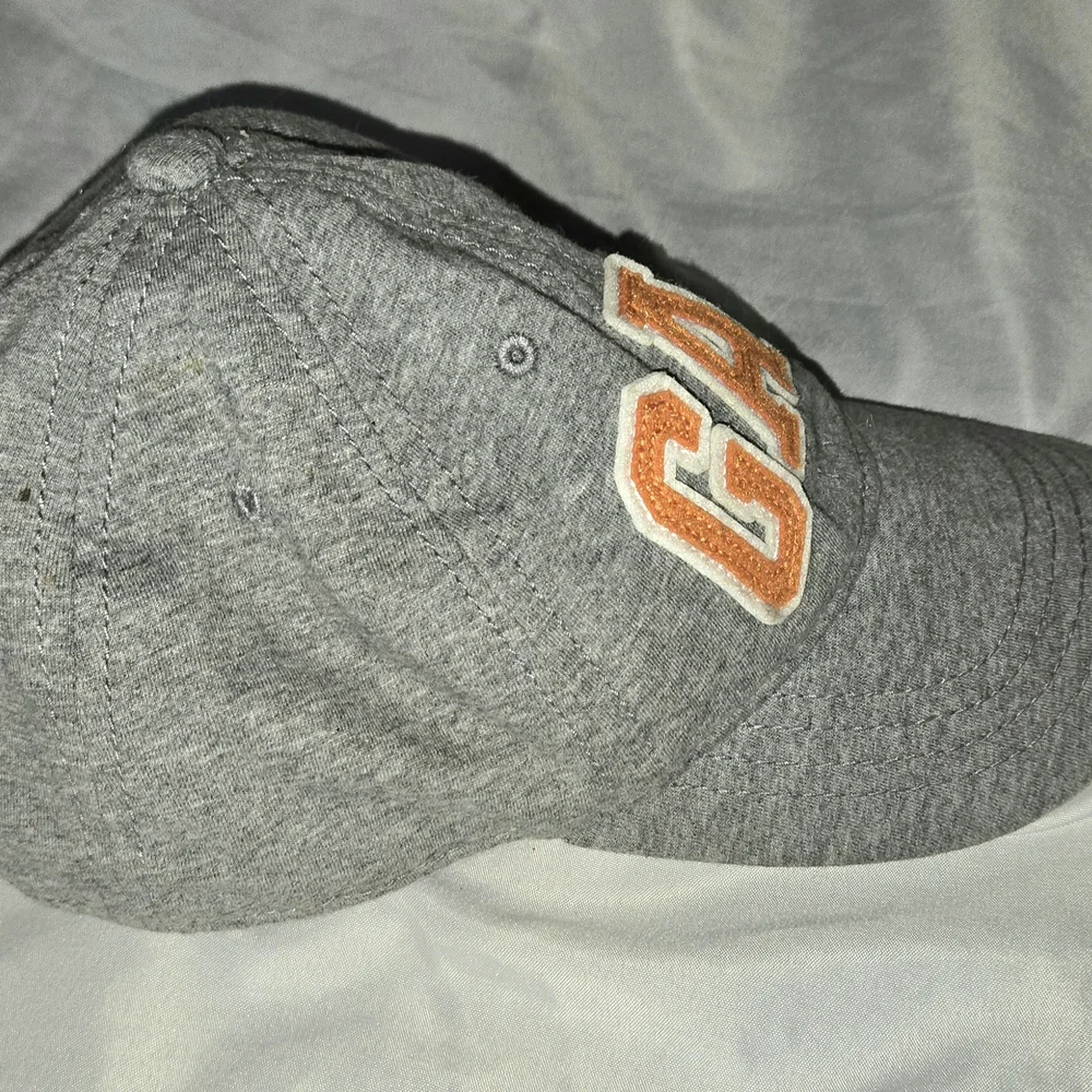 GAP Boys Gray Cap with Orange Logo Baseball Hat With Velcro Closure In Back